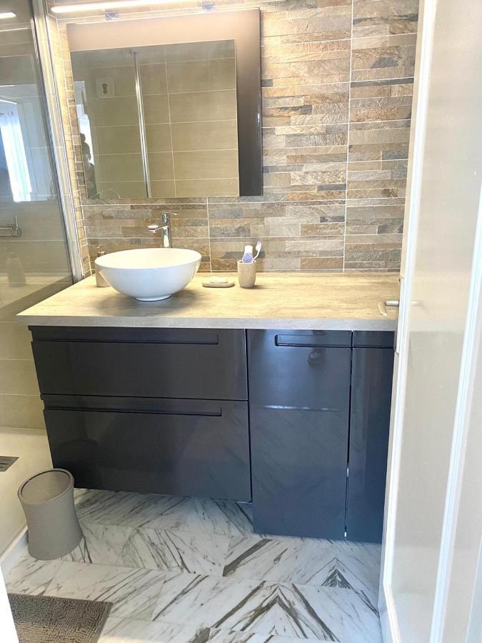 Apartment Argentine T2 De 55m2 Confort En Bord De Saint-Raphaël